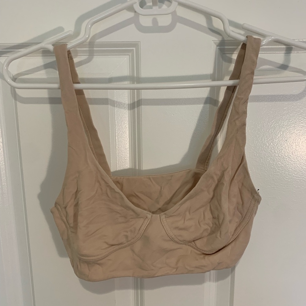 VS nude structured bralette
